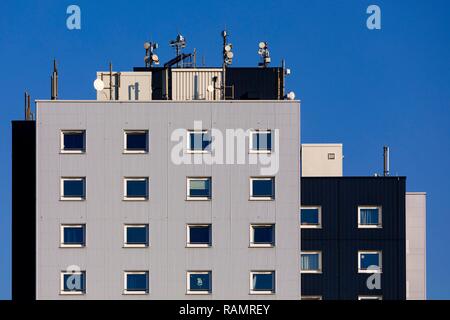 Cologne, Allemagne. 31 Dec, 2018. Les antennes de téléphonie mobile sur un immeuble résidentiel à Deutz. Cologne, 31.12.2018 | Conditions de crédit dans le monde entier : dpa/Alamy Live News Banque D'Images