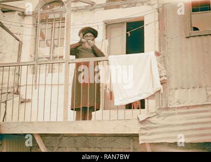 Shofar Sabbat d'être soufflé, Askenazim, juif ashkénaze. 1934, au Moyen-Orient, Israël et/ou Palestine. Repensé Banque D'Images