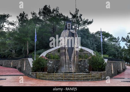 Monument à la mausolée, archevêque Makario III, mountain Throni, Chypre, Denkmal am mausolée, Erzbischof Makarios III., Berg Throni, Zypern Banque D'Images