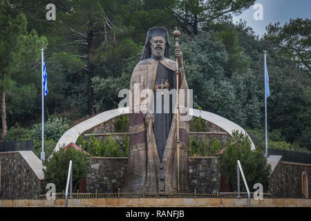 Monument à la mausolée, archevêque Makario III, mountain Throni, Chypre, Denkmal am mausolée, Erzbischof Makarios III., Berg Throni, Zypern Banque D'Images