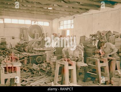 Les usines de juifs en Palestine sur la plaine de Sharon et le long de la côte de Haïfa. Usine de meubles courbés dans Holon repensé Banque D'Images