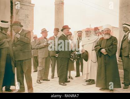 Haut Commissaire français pour la Syrie visite le Temple à Jérusalem, le 18 novembre 1939. Le Haut Commissaire et Madame repensé Banque D'Images