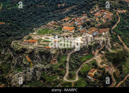 Kruja château d'en haut. L'Albanie. La photographie analogique Banque D'Images