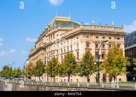 Théâtre National de Prague Národní divadlo Prague République Tchèque Europe Banque D'Images