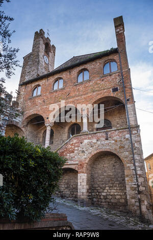 Palais municipal (Palazzo Comunale) de Suvereto, province de Livourne, Toscane, Italie Banque D'Images