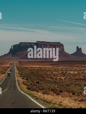 Les buttes de grès rouge connu sous le nom de Monument Valley sur l'Arizona/Utah border Banque D'Images