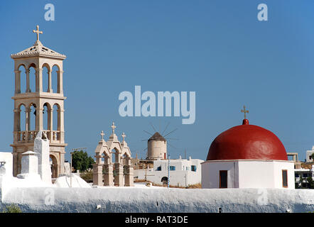 Monastère de Panagia Tourliani, Mykonos, Grèce. Mykonos est une île grecque, qui fait partie des Cyclades, située entre Tinos, Syros, Paros et Naxos Banque D'Images