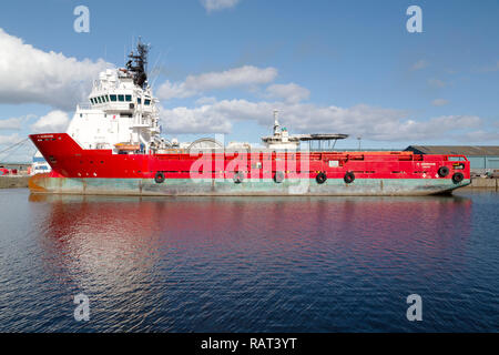 Le FS Aberdour accosté à Leith à Édimbourg, en Écosse. Le navire est un navire d'approvisionnement et de remorqueur. Banque D'Images