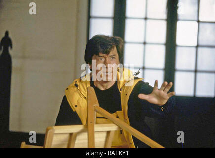 JACKIE CHAN'S FIRST STRIKE (aka Police Story 4 : première grève) 1996 Golden Harvest film avec Jackie Chan Banque D'Images