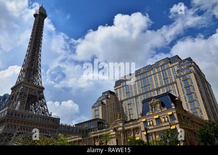 MACAO - circa 2017 SEPTEMBRE : La Parisienne et Macao Macao Hotel Tour Eiffel à Macao. Banque D'Images