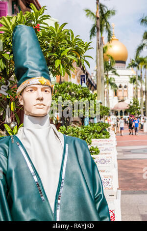 Singapour - 22 décembre 2018 : le modèle des derviches tourneurs de la rue Arabe, c'est dans la région de Kampong Glam Banque D'Images