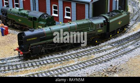 Un modèle de la locomotive à vapeur Oliver Cromwell Banque D'Images