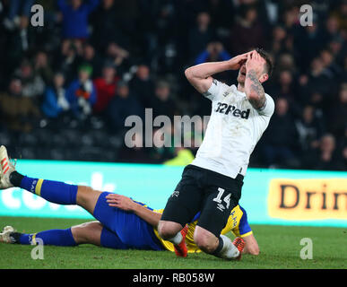 Derby, Royaume-Uni, le 5 janvier, 2019. Derby County's Jack Marriott près de manquer lors de FA Cup 3ème tour entre Derby County et de Southampton à Pride Park Stadium , Derby, Angleterre le 05 Jan 2019. Action Sport Crédit photo FA Premier League Ligue de football et les images sont soumis à licence. DataCo Usage éditorial uniquement. Pas de vente d'impression. Aucun usage personnel des ventes. Aucune UTILISATION NON RÉMUNÉRÉ : Crédit photo Action Sport/Alamy Live News Banque D'Images