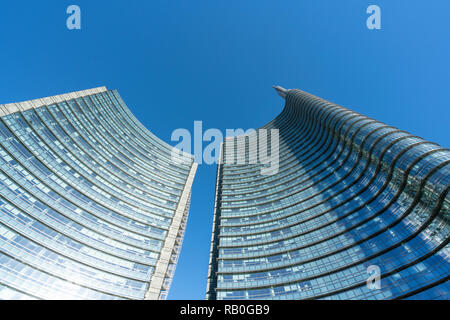 La tour d'Unicredit conçu par l'architecte César Pelli, dans le quartier Isola à Milan, Italie Banque D'Images