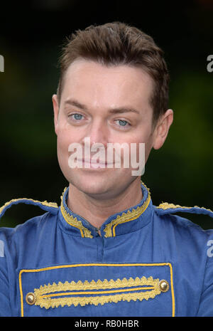 Stephen Mulhern et le Cast assister à un Photocall pour le lancement de la Pantomime 'Cinderella.'Stephen joue le personnage.Boutons tenue à l'établissement Fairfield Halls.Croydon Surrey..uk.Aujourd'.24/09/15  <P > Photo : Stephen Mulhern  <B >ref : 240915 SPL1130532  </B > <br/ > Photo par : Steve Finn/Splashnews  <br/ >  </P > <P >  <B >Splash News et photos </B > <br/ > Los Angeles : 310-821-2666 <br/ > New York : 212-619-2666 <br/ > Londres : 870-934-2666 <br/ > photodesk@splashnews.com <br/ >  </P > Où : Croydon, Royaume-Uni Quand : 24 Sep 2015 Crédit : Steve Finn/WENN Banque D'Images