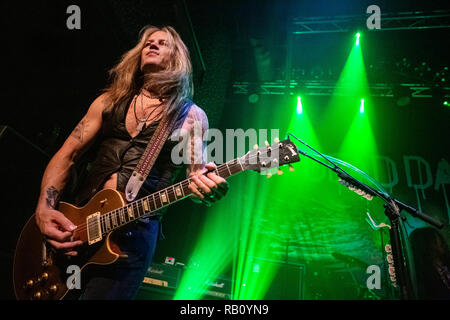 Les morts tribunes effectuer au VBL à Lisbonne avec : Doug Aldrich Où : Lisboa, Portugal Quand : 04 Déc 2018 Crédit : Rui M Leal/WENN.com Banque D'Images