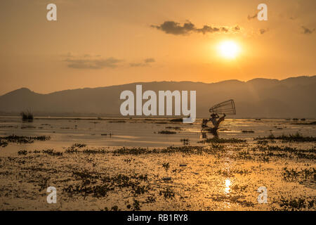 Vue sur le lac Inle en Birmanie Banque D'Images