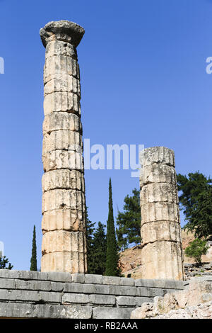 Les ruines de Delphes, un site archéologique en Grèce au Mont Parnasse. Delphes est célèbre par l'oracle sur le sanctuaire dédié à Apollon. UNE Banque D'Images