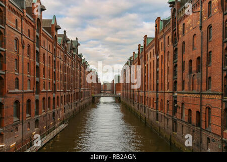 Dans le parc du patrimoine culturel mondial de Speicherstadt Hamburg Banque D'Images