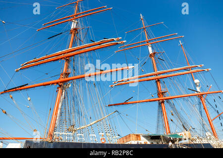 Gdynia, 13 Octobre 2018 : Quatre-master sailingship Sedov à Gdynia. C'est le plus grand navire à voile à la formation dans le monde Banque D'Images