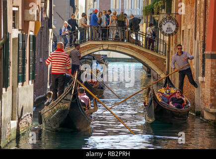 L'heure de pointe à Venise Banque D'Images