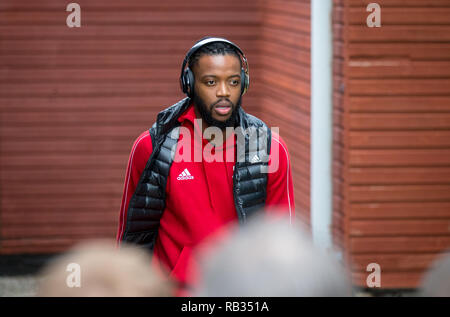 Woking, Royaume-Uni. 06 Jan, 2019. Nathaniel Chalobah de Watford arrivent avant le 3ème tour de la FA Cup match entre Woking et Watford au stade de Kingfield, Woking, Angleterre le 6 janvier 2019. Photo par Andy Rowland. . (Photographie peut uniquement être utilisé pour les journaux et/ou magazines fins éditoriales. www.football-dataco.com) Crédit : Andrew Rowland/Alamy Live News Banque D'Images