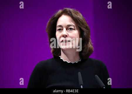 07 janvier 2019, en Rhénanie du Nord-Westphalie, Köln : Katarina Orge (SPD), Ministre de la Justice, parle à la poursuite de la 60e réunion annuelle de l'Association des fonctionnaires DBB et l'Union européenne de la négociation collective. Photo : Oliver Berg/dpa Banque D'Images