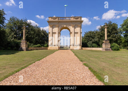 Le Corinthian Arch sur la voie d'origine à Stowe House, dans le Buckinghamshire UK Banque D'Images