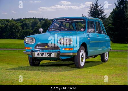 1976 Citroën Ami Super, voiture familiale française Banque D'Images