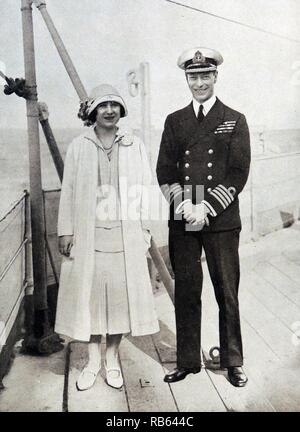 Photographie du roi George VI (1895 - 1952) et de la Reine Elizabeth, la Reine Mère (1900 - 2002) en route vers l'Australie et la Nouvelle-Zélande. Datée 1927 Banque D'Images