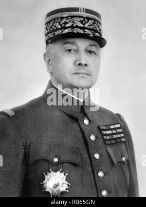 Alphonse Joseph Georges (1875 - 1951) officier de l'armée française. Il était commandant en chef du Front de l'est l'Amérique du Nord en 1939 et 1940. Par contre au commandant suprême Maurice Gamelin pour déplacer les meilleures forces alliées dans le Bas Pays, il a été annulé par son supérieur. Sur le déclenchement de la Seconde Guerre mondiale, en septembre 1939, Georges est devenu commandant de toutes les armées sur le terrain français. Le 19 mai 1940 Gamelin et Georges ont été licenciés et le général Weygand est revenu à la tête de l'armée française. Georges a refusé de jouer un rôle important dans le nouveau gouvernement de la France de Vichy. Banque D'Images