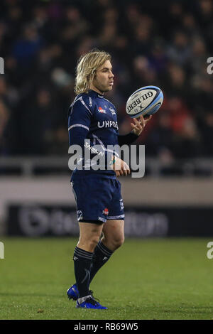 4e janvier 2018, Stade AJ Bell , Vente, Angleterre ; Gallagher Premiership, Sale v Saracens ; Nick Isiekwe de Sarrasins au cours du jeu Crédit : Mark Cosgrove/News Images Banque D'Images