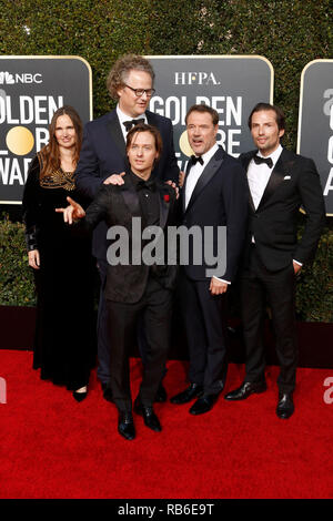 Los Angeles, USA. 06 Jan, 2019. Florian Henckel von Donnersmarck, son épouse Christiane Henckel von Donnersmarck, Tom Schilling, Sebastian Koch et Quirin Berg participant à la 76e Golden Globe Awards au Beverly Hilton Hotel le 6 janvier 2019. Credit : Geisler-Fotopress GmbH/Alamy Live News Banque D'Images