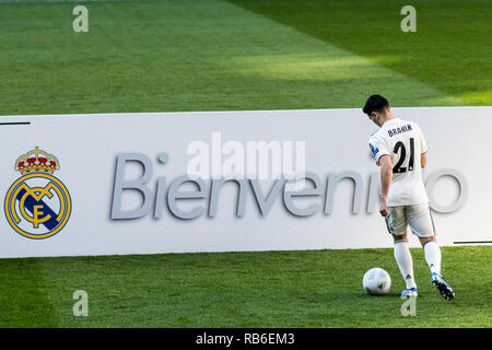 Madrid, Espagne. 7 janvier, 2019. Brahim Diaz au cours de sa présentation, après avoir signé pour le Real Madrid au stade Santiago Bernabeu. Credit : Marcos del Mazo/Alamy Live News Banque D'Images