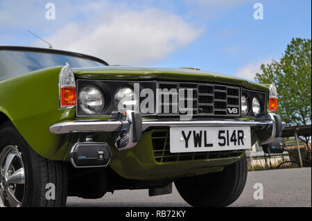 1976 Rover 3500S - boîte de vitesses mécanique V8 Rover P6 enregistrés en 1977 après la fin de la production Banque D'Images