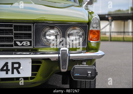 1976 Rover 3500S - boîte de vitesses mécanique V8 Rover P6 enregistrés en 1977 après la fin de la production Banque D'Images