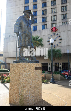 Statue de Sir Winston Churchill, au centre-ville de La Nouvelle Orléans, Louisiane. Banque D'Images