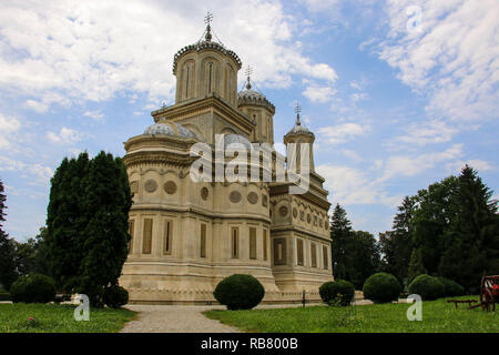 Curtea de Arges monastère est connu à cause de la légende du maître Manole architecte. C'est un monument en Valachie, en Roumanie. Banque D'Images