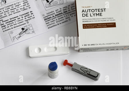 Auto-test de LYME Banque D'Images