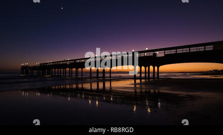 Boscombe Pier at Night Banque D'Images
