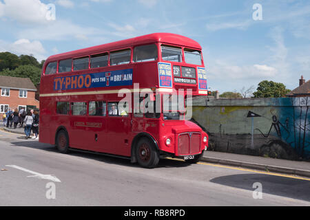 London Transport Routemaster Bus à l'événement annuel Imberbus dans la plaine de Salisbury Banque D'Images