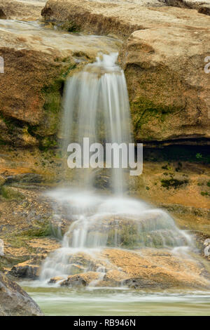 Cascades de la rivière Pedernales, Pedernales Falls State Park, Texas, États-Unis Banque D'Images