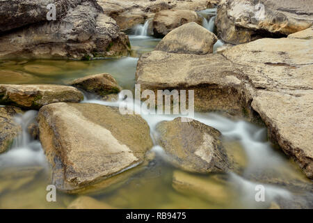 Cascades de la rivière Pedernales, Pedernales Falls State Park, Texas, États-Unis Banque D'Images