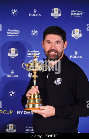 8 janvier, 2019 Wentworth Golf Club Surrey UK Padraig Harrington (Irlande) parle aux médias comme il est annoncé aujourd'hui que le prochain Capitaine de Ryder Cup, lors d'une conférence dans la salle de bal au fameux Wentworth Golf Club Banque D'Images