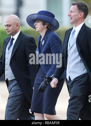 De Premier ministre britannique Theresa May, aux côtés de la secrétaire d'accueil Sajid Javid vu à gauche et Secrétaire aux affaires étrangères Jeremy Hunt Banque D'Images