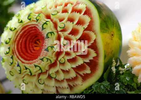 Sculptures sur fruits et légumes sculpture sur fruits thaïlandais d'affichage, Banque D'Images