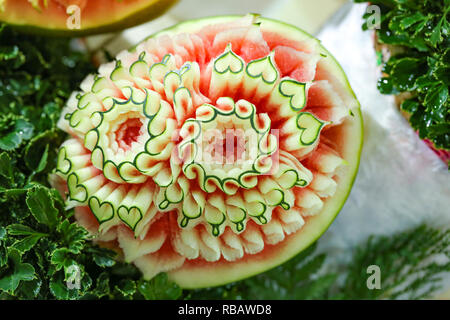 Sculptures sur fruits et légumes sculpture sur fruits thaïlandais d'affichage, Banque D'Images