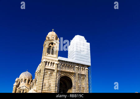 Cathédrale de Sainte Marie Majeure en style romano-byzantine à Marseille, France Banque D'Images