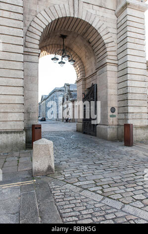 William Royal de cour avitaillement commandé à être construite en 1824 sous le règne du roi George IV William Royal de cour avitaillement commandé à être construite en 1824 sous le règne du roi George IV