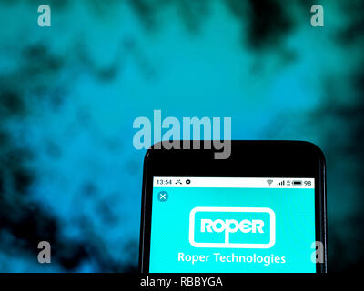 Roper Technologies, Inc. logo vu affichée sur téléphone intelligent. Banque D'Images